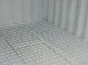 Steel raised mesh bunded flooring for chemical storage container